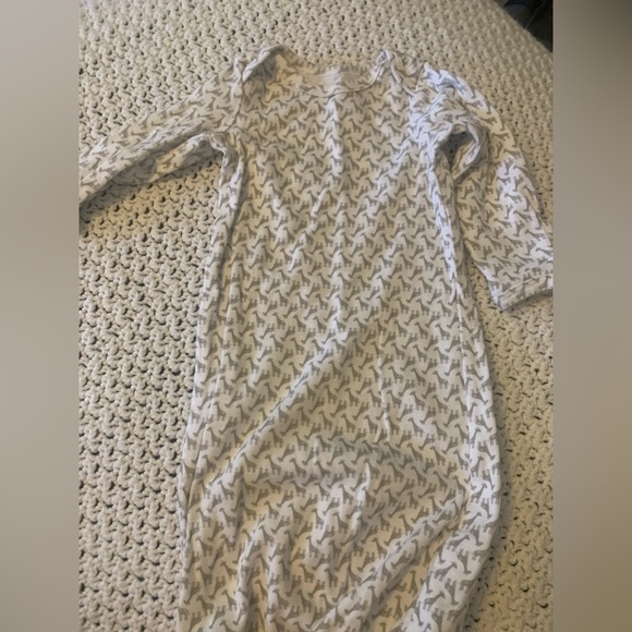 3 Pc Baby Nightgowns - Picture 6 of 13